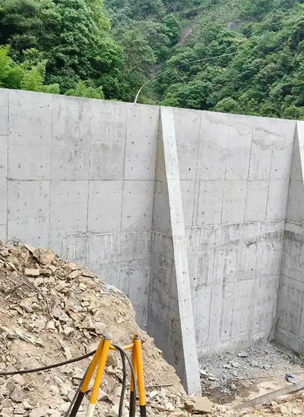 北京东城区重力式挡土墙